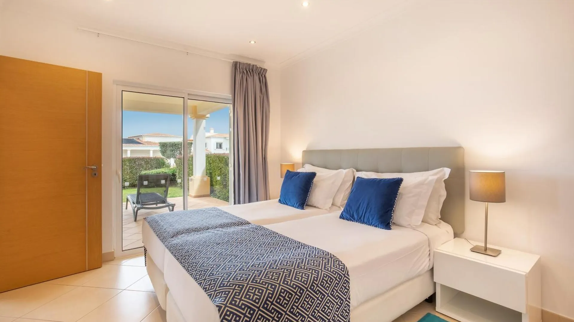 Nau Salema Beach Village Holiday park