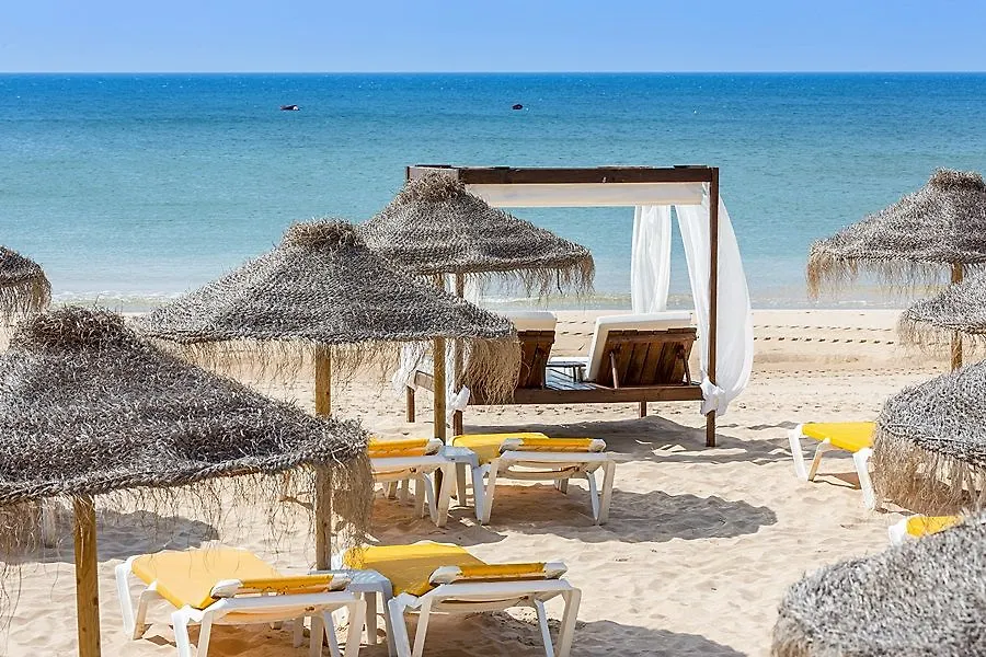 Nau Salema Beach Village